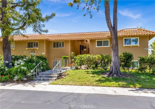 878-via-mendoza-p-laguna-woods-ca-92637/hzid_39a6ab9c