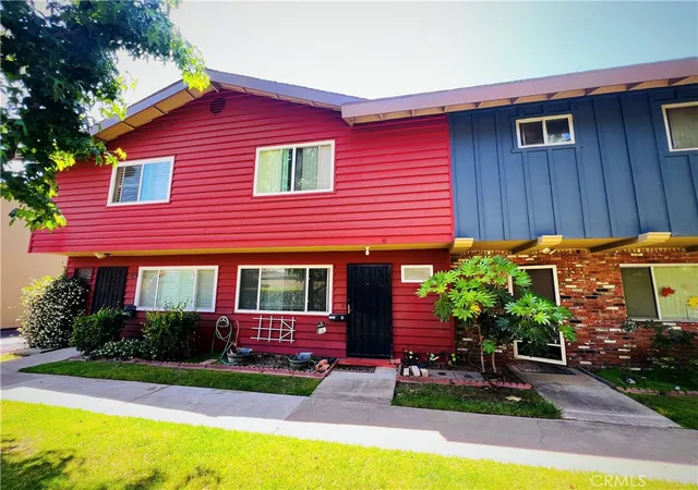 13666-red-hill-63-tustin-ca-92780/hzid_2da95c97