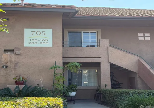 705-paso-de-luz-201-chula-vista-ca-91911/hzid_523ec0e6