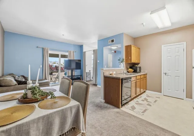 237-pacifica-blvd-301-watsonville-ca-95076/hzid_d2d19f20