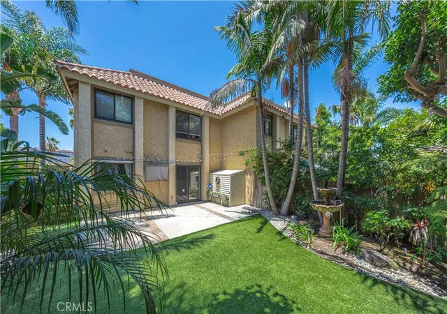 20936-sandbar-103-huntington-beach-ca-92648/hzid_384d65a3