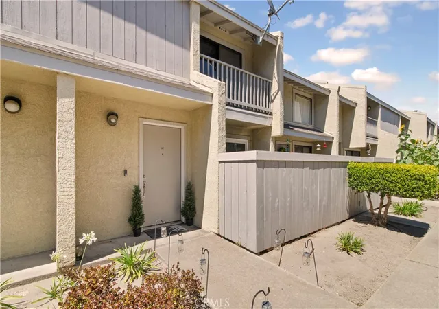 1109-w-cypress-lompoc-ca-93436/hzid_0effa5ea