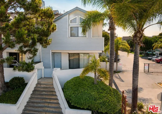 15111-freeman-ave-1-lawndale-ca-90260/hzid_7fb714e7