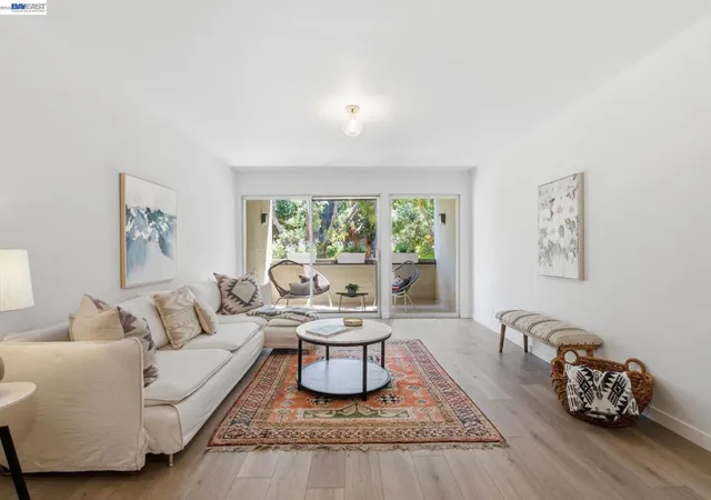 955-shorepoint-ct-100-alameda-ca-94501/hzid_65581bf7