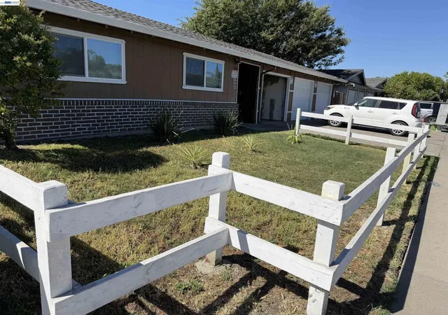 722-e-swain-rd-stockton-ca-95207/hzid_e2837fd6