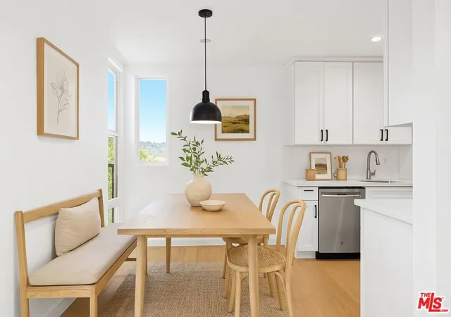 23901-civic-center-wy-126-malibu-ca-90265/hzid_981abfcf