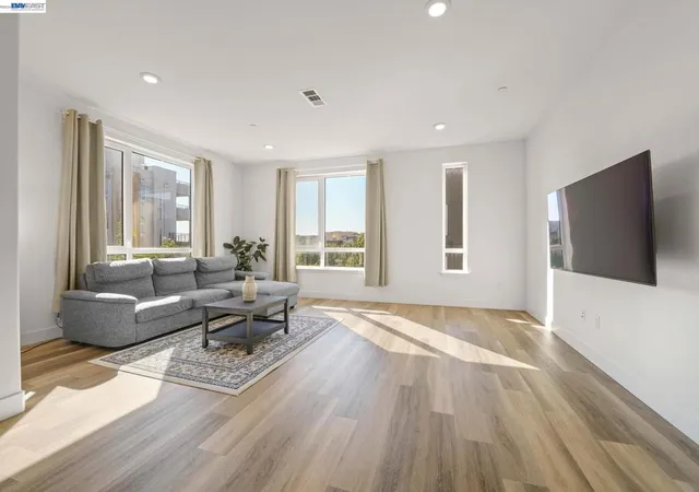 45258-tom-blalock-st-200-fremont-ca-94539/hzid_3f6f68dd