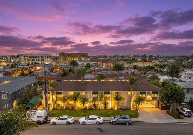 2217-burroughs-st-5-san-diego-ca-92111/hzid_d720a121