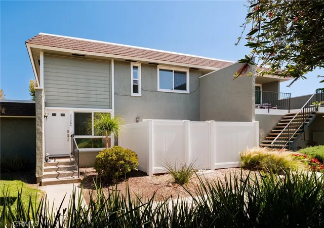 23084-via-pimiento-mission-viejo-ca-92691/hzid_3a4d990c