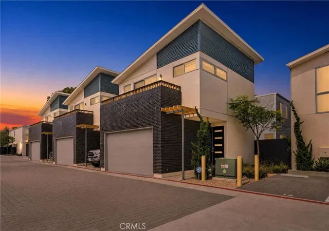 1166-holly-ave-14-imperial-beach-ca-91932/hzid_06828621