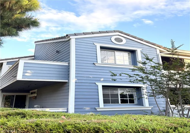 101-south-lakeview-avenue-101e-placentia-ca-92870/hzid_4b7d2346