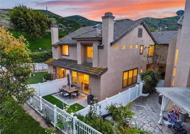 1366-s-country-glen-way-anaheim-ca-92808/hzid_94b597d4