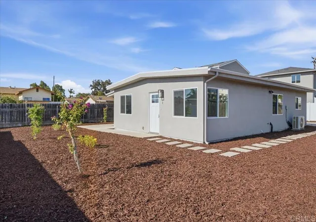 1839-rios-ave-1-2-chula-vista-ca-91911/hzid_c2df304d
