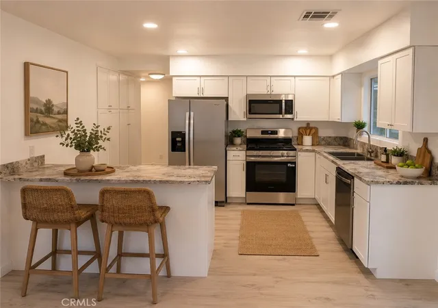 611-s-palm-f-hemet-ca-92543/hzid_63cdcc3d