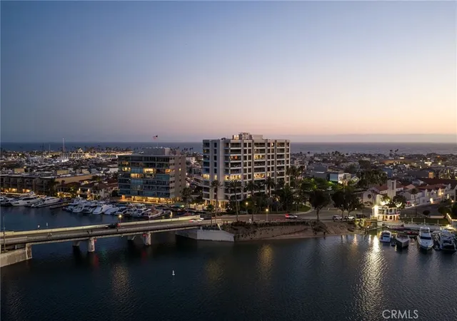 601-lido-park-dr-4b-newport-beach-ca-92663/hzid_d9634782