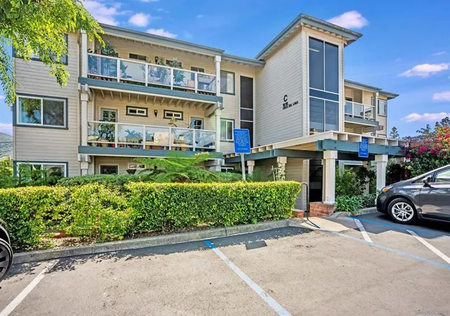 1616-circa-del-lago-c-108-san-marcos-ca-92078/hzid_ed955c33