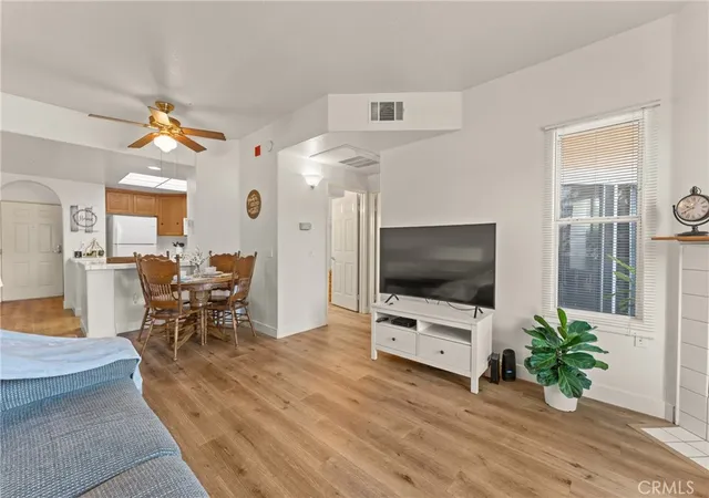 130-s-barranca-110-west-covina-ca-91791/hzid_62e33def