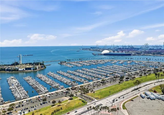 525-e-seaside-way-1105-long-beach-ca-90802/hzid_ae731ba7