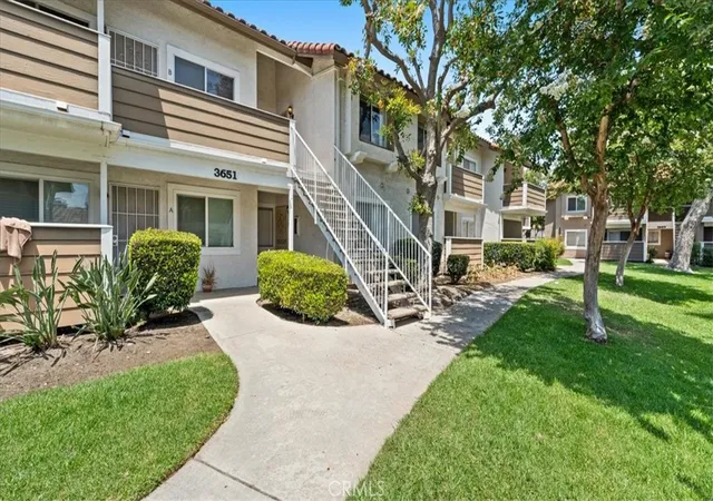 3651-country-oaks-loop-d-ontario-ca-91761/hzid_8bd67633