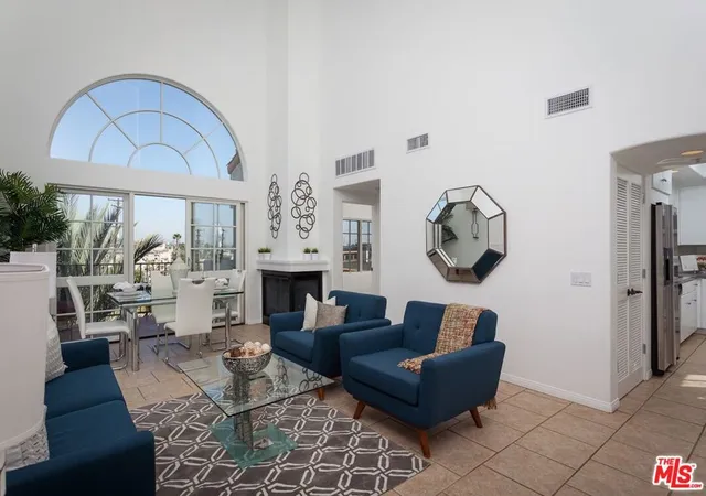 851-n-san-vicente-blvd-308-west-hollywood-ca-90069/hzid_4c083d50
