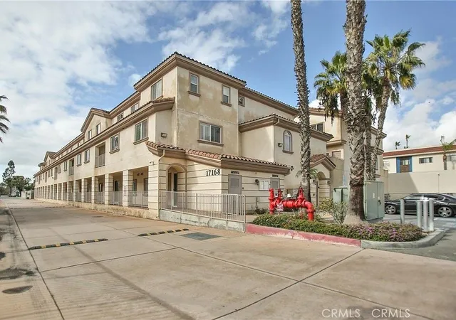 17168-newhope-222-fountain-valley-ca-92708/hzid_ef5123ed