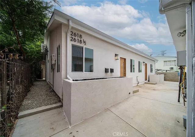 2618-glendale-los-angeles-ca-90039/hzid_d820bd87