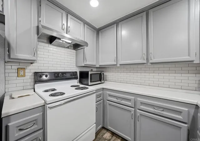 110-n-2nd-ave-30-chula-vista-ca-91910/hzid_982c98cb