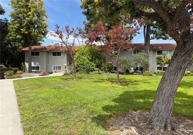 2186-via-mariposa-e-a-laguna-woods-ca-92637/hzid_9c304b5a