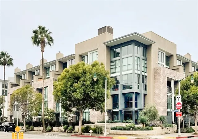 13045-pacific-promenade-303-playa-vista-ca-90094/hzid_0b44150a