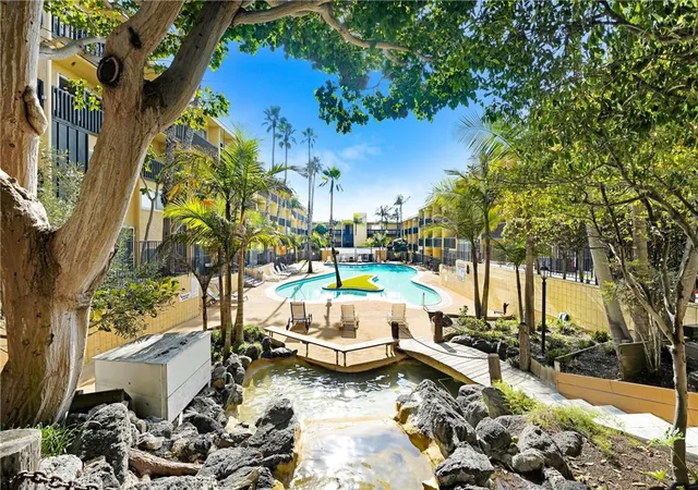 770-w-imperial-ave-71-el-segundo-ca-90245/hzid_dbe51e5f