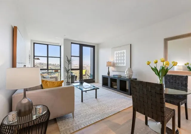 451-donahue-st-407-san-francisco-ca-94124/hzid_bad0fa94