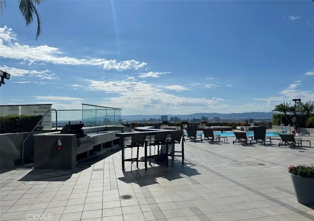 1100-wilshire-los-angeles-ca-90017/hzid_391fb811