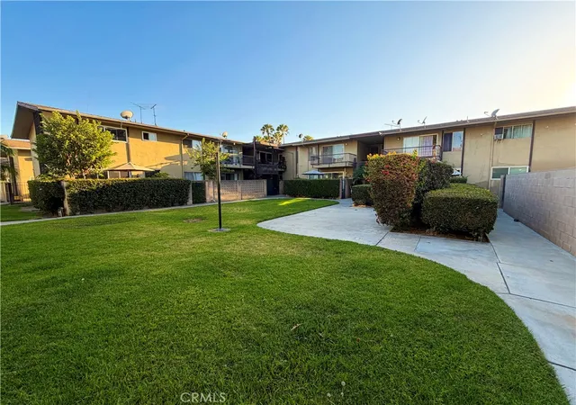 1900-w-glenoaks-ave-anaheim-ca-92801/hzid_9a1dd451