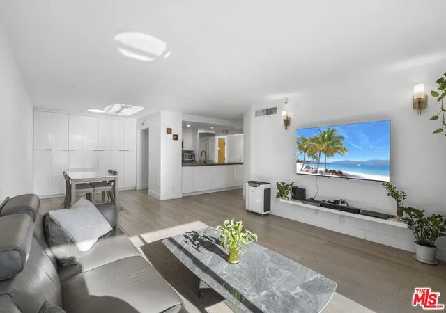 600-w-9th-street-1214-los-angeles-ca-90015/hzid_7d5e6a95