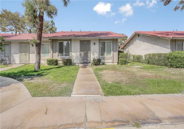 82876-barrymore-indio-ca-92201/hzid_9b86993f
