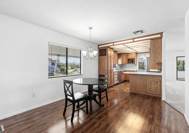 525-w-el-norte-pkwy-140-escondido-ca-92026/hzid_4d76fb58
