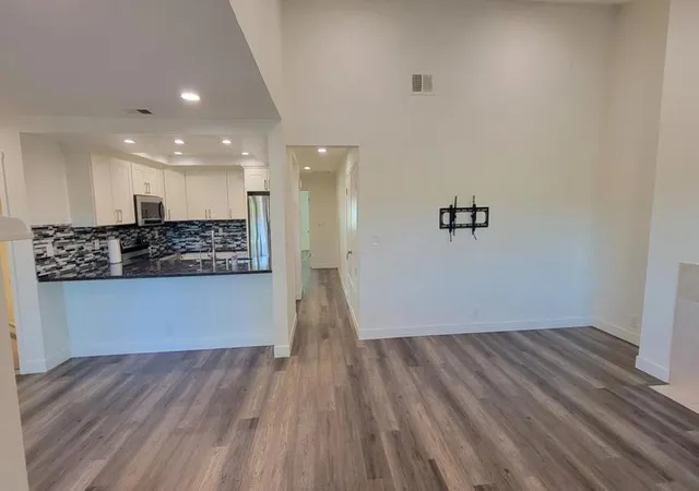 67-silcreek-dr-san-jose-ca-95116/hzid_840ada73