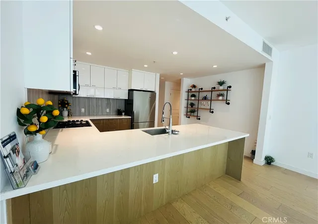 400-s-broadway-814-los-angeles-ca-90013/hzid_31d1d0b8