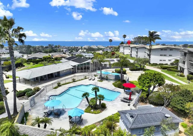 640-w-solana-cir-19-solana-beach-ca-92075/hzid_7b9ccf7f