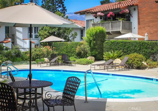 2648-state-st-25-santa-barbara-ca-93105/hzid_7981e0a2