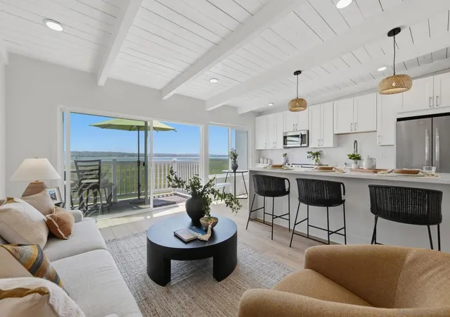 4013-crown-point-2-san-diego-ca-92109/hzid_fe2742cc