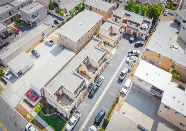18911-florida-st-huntington-beach-ca-92648/hzid_0ebd3497