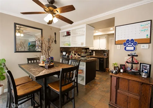 5406-villa-way-cypress-ca-90630/hzid_202ba331