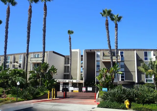 3050-rue-d-orleans-224-san-diego-ca-92110/hzid_39b7442e