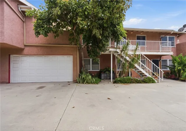 10128-walnut-e-bellflower-ca-90706/hzid_963a05cd