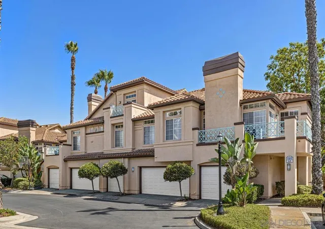 12672-springbrook-dr-e-san-diego-ca-92128/hzid_8024107a