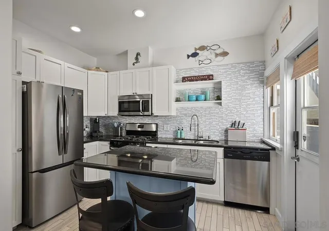 1106-4th-street-4-coronado-ca-92118/hzid_287d4b09
