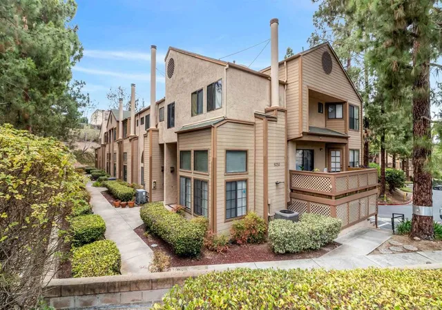 9230-lake-murray-blvd-b-san-diego-ca-92119/hzid_db70c425
