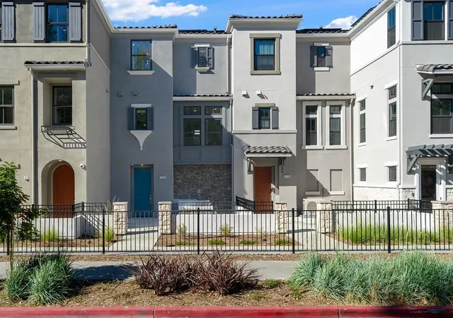 2112-latham-st-mountain-view-ca-94040/hzid_c8bc11f9