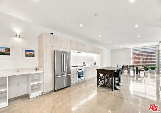 901-hancock-ave-201-west-hollywood-ca-90069/hzid_0ca6c6c4